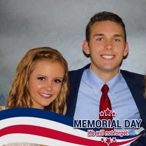 Meet your Posher, Max